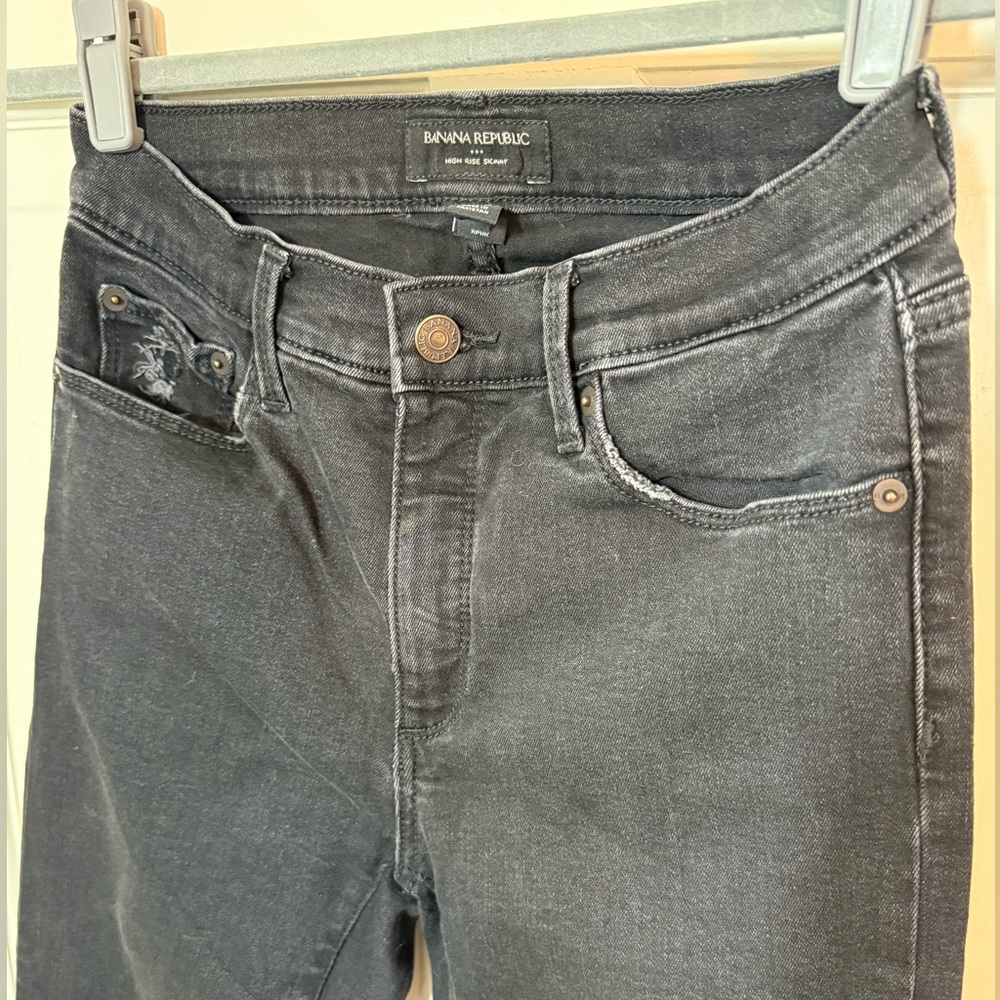 ✨Hi Rise Jeans - Picture 2 of 5